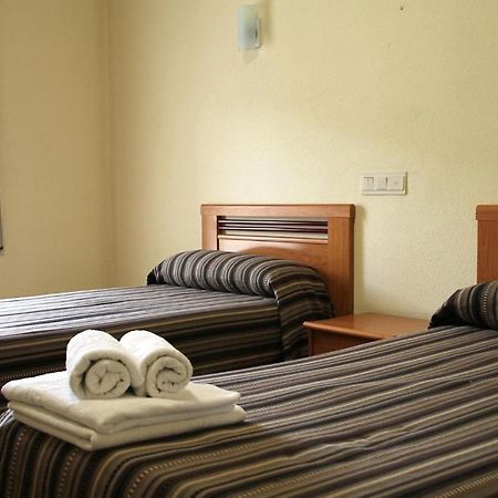 Hostal El Sequero Agoncillo Exterior photo